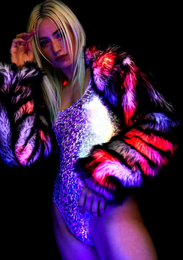 Promo ⭐ J Valentine Wicked Lady Electro Light Up Shrug ⭐ 4 J Valentine Wicked Lady Electro Light Up Shrug